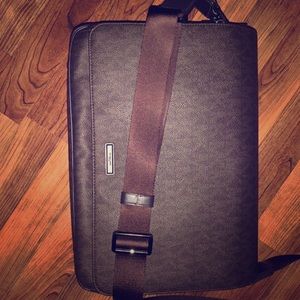 Michael Kors Laptop carrying case